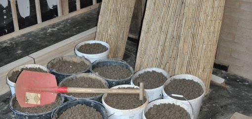 Material für ökologische Innenwanddämmung